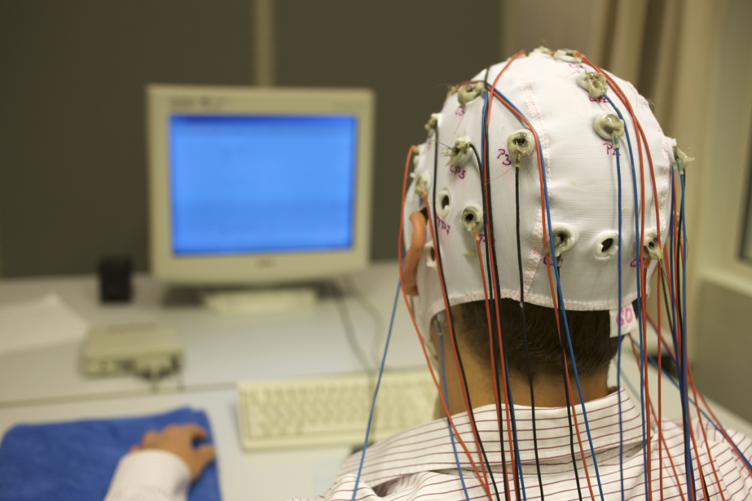Speech Register Switching Causes Brain to Struggle with Comprehension Illustration for news: Speech Register Switching Causes Brain to Struggle with Comprehension